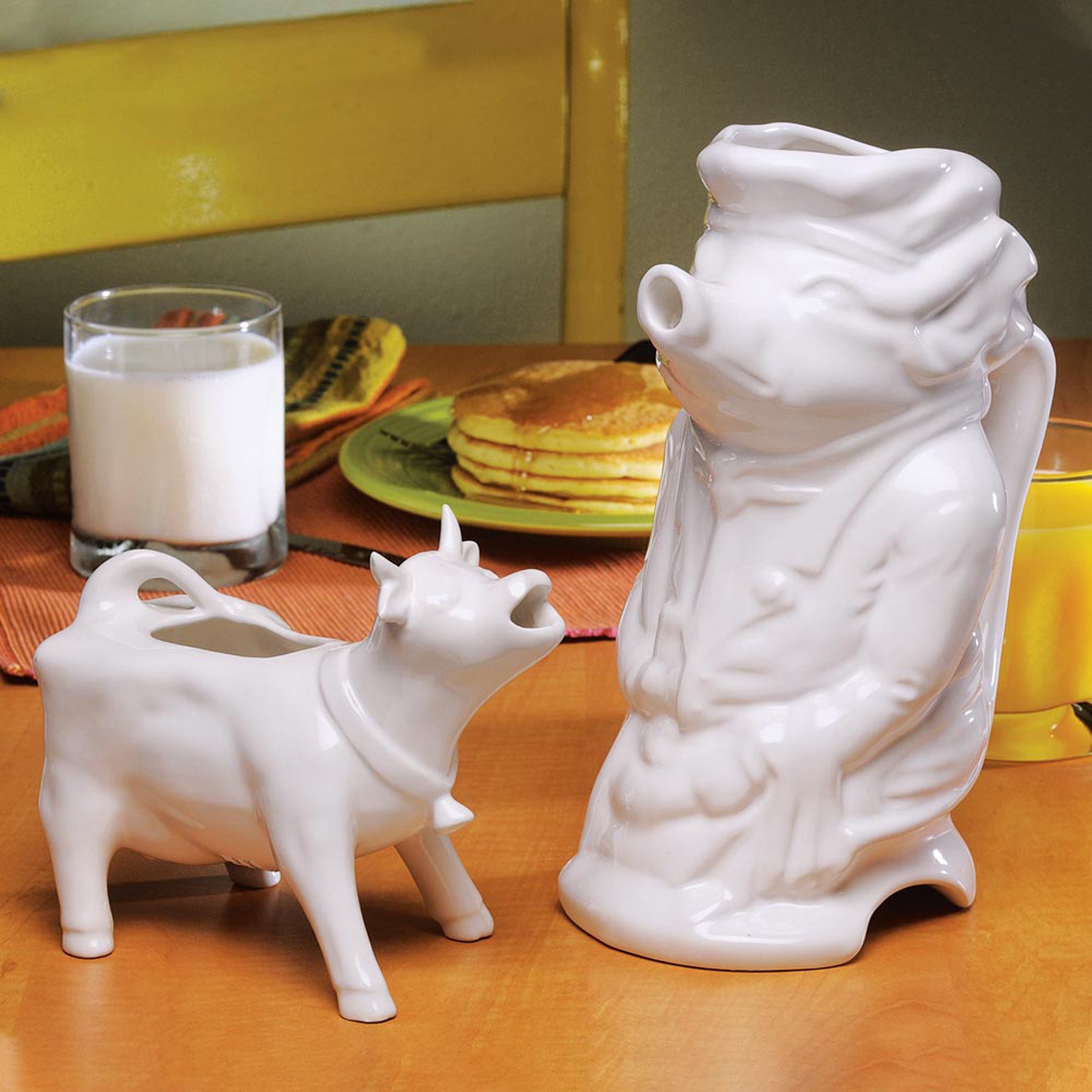 Image of Pig Pitcher & Cow Creamer