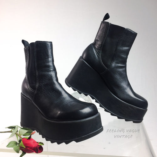 vintage 9's chunky boots