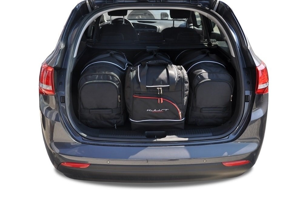 Se KIA CEE'D KOMBI 2012-2018 CAR BAGS SET 4 PCS hos RejseGear.dk