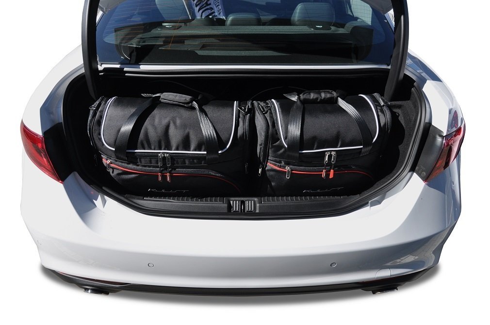 Se ALFA ROMEO GIULIA 2015+ CAR BAGS SET 4 PCS hos RejseGear.dk