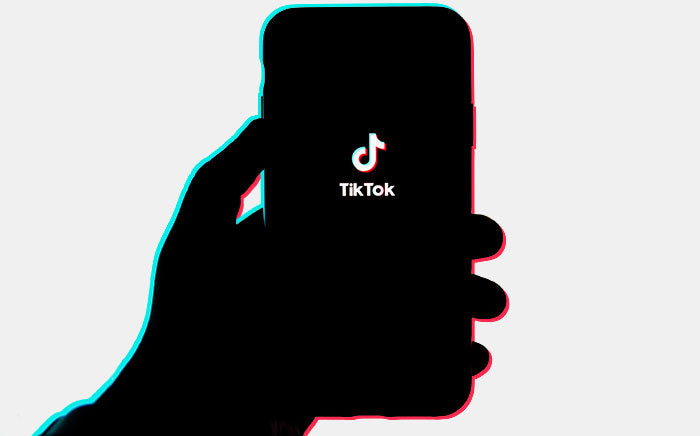 tiktok app running on phone