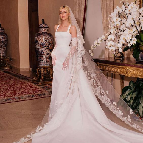 Nicola Peltz - Celebrity Wedding Dresses for Winter Nuptials