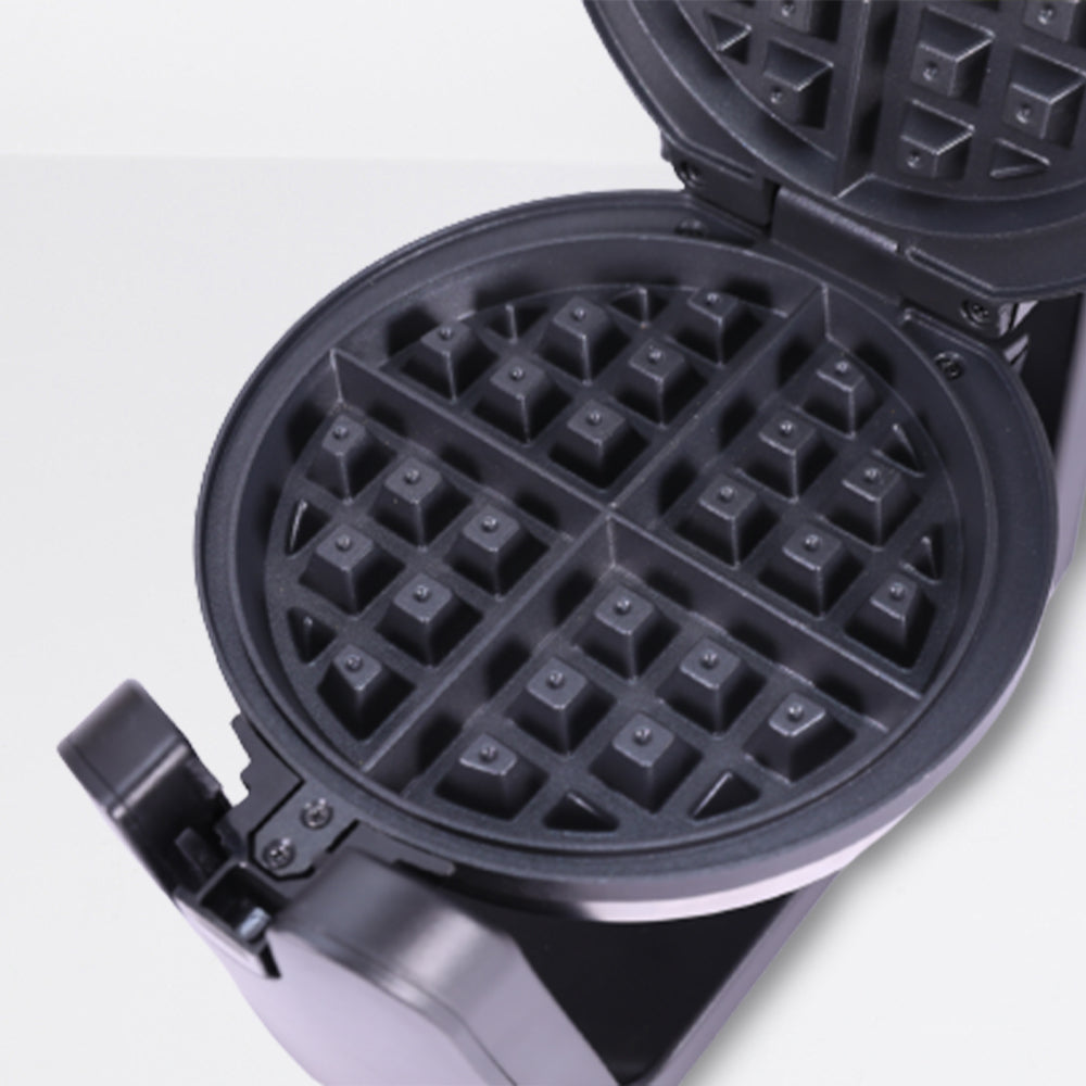 Black & Decker - Rotary Belgian Waffle Maker - Silver