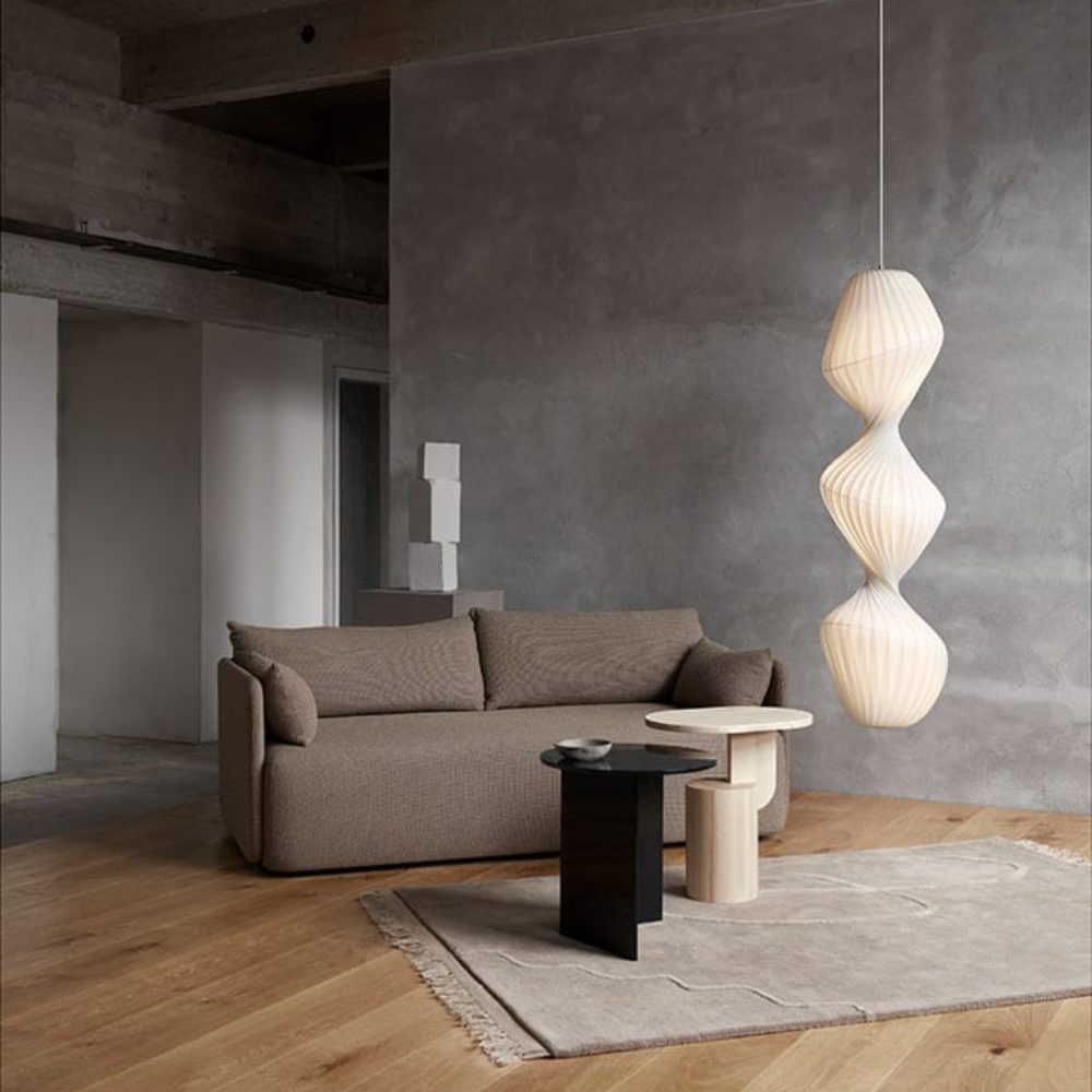 Tom Rossau TR33 pendant lamp in a living room