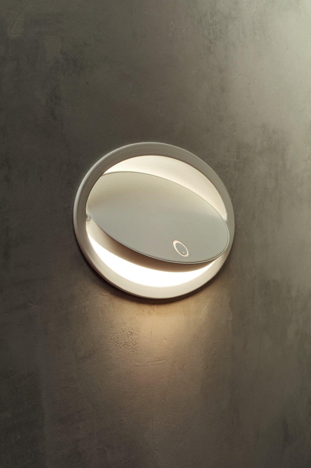 Grok Ely Wall Light