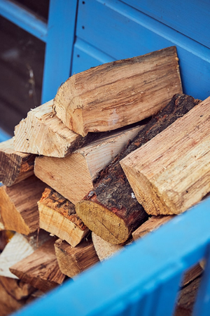 kiln dried logs for heating your home