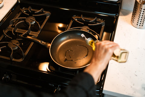 heating oil in the pan