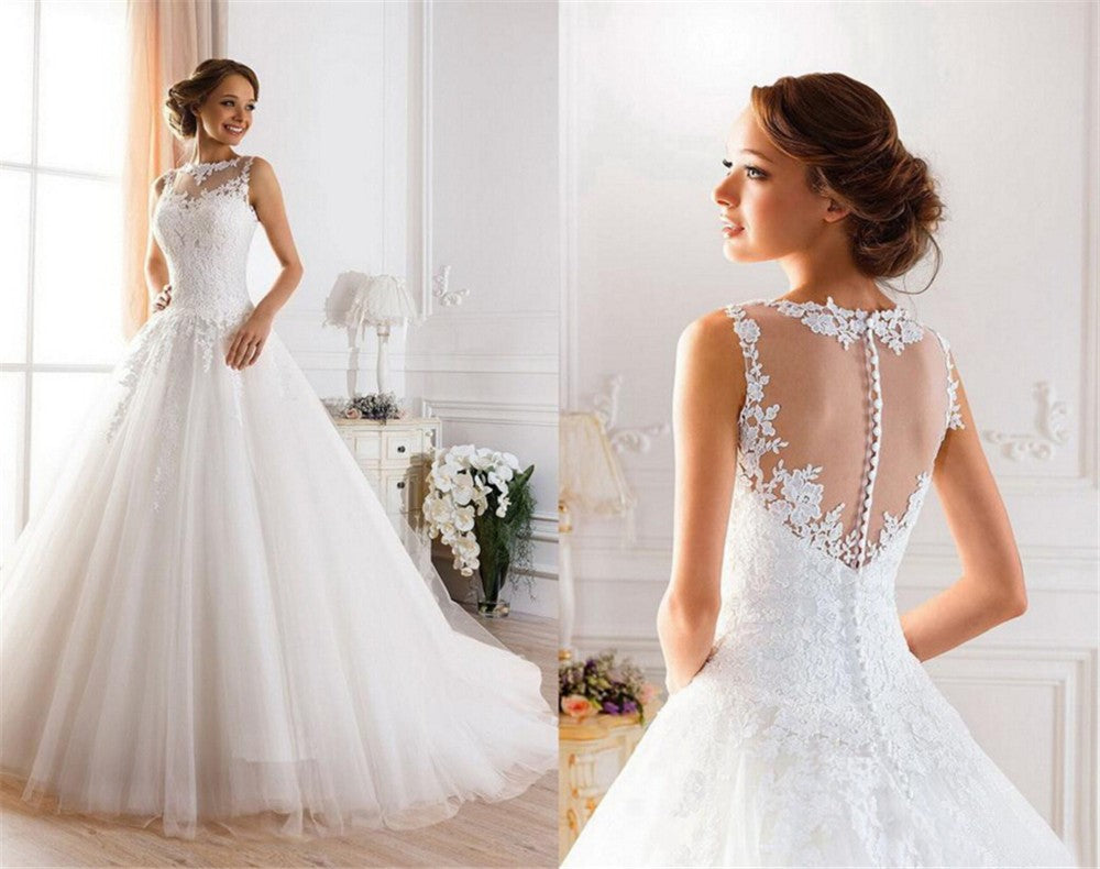 Wedding dress with beautiful back design
