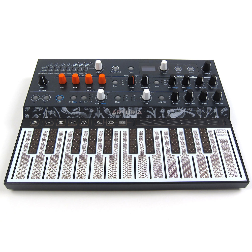 Arturia: MicroFreak Hybrid Analog / Digital Synthesizer