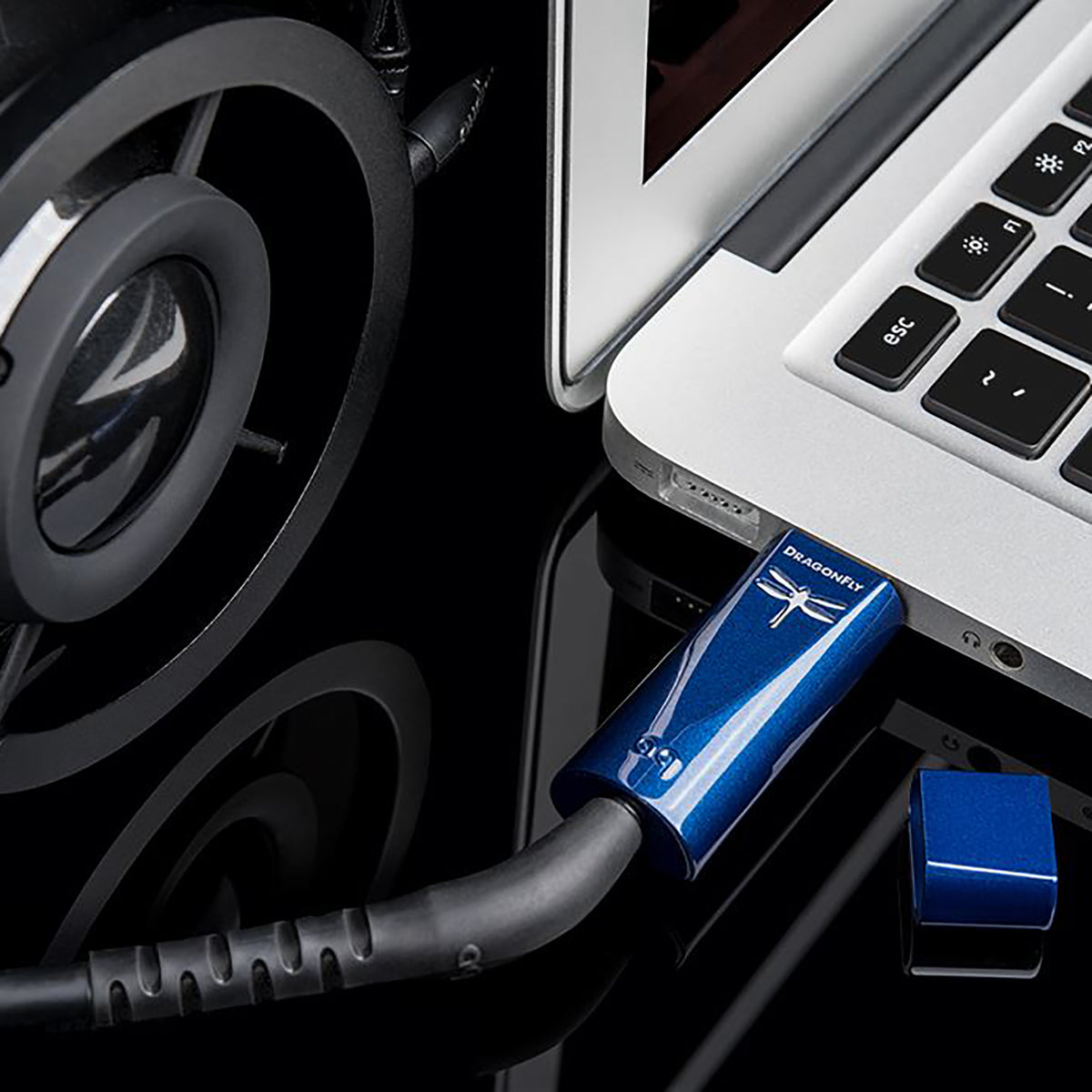 超格安価格 オーディオクエスト USB-DAC＋ヘッドホンアンプaudioquest《DragonFly Cobalt》 DRAGONFLY C 