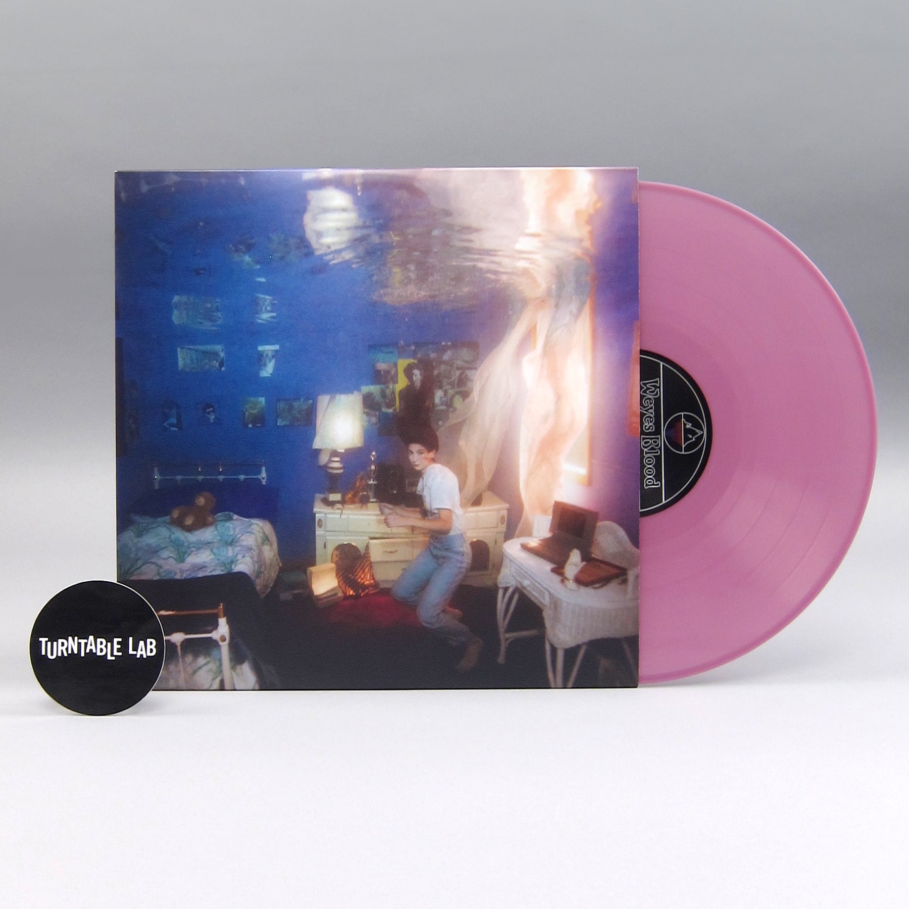 weyesblood-titanic-ttl-main_1800x.jpg