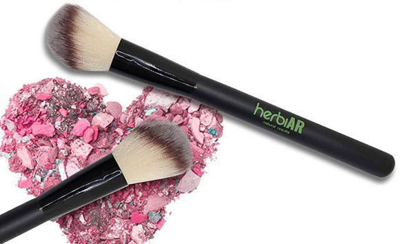 Best Contour Brush for Makeup