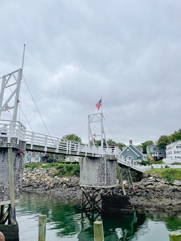 Perkins Cove footbridge