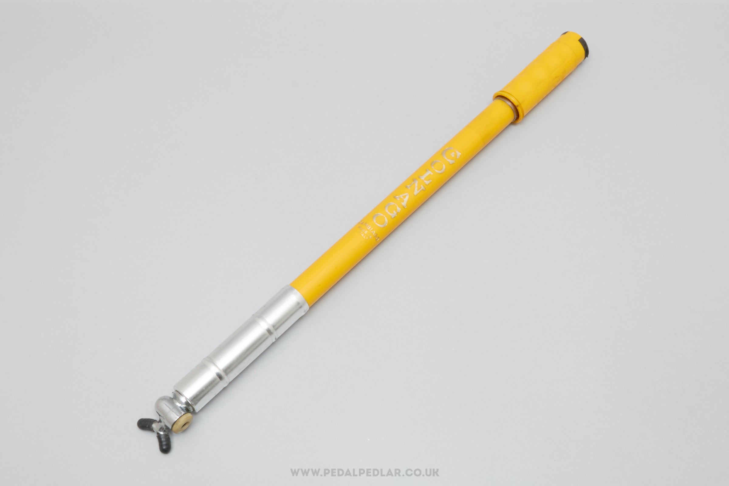 G.C Export Colnago Vintage Yellow 48 - 50 cm Frame Fit Bike Pump - Pedal Pedlar - Cycle Accessories For Sale