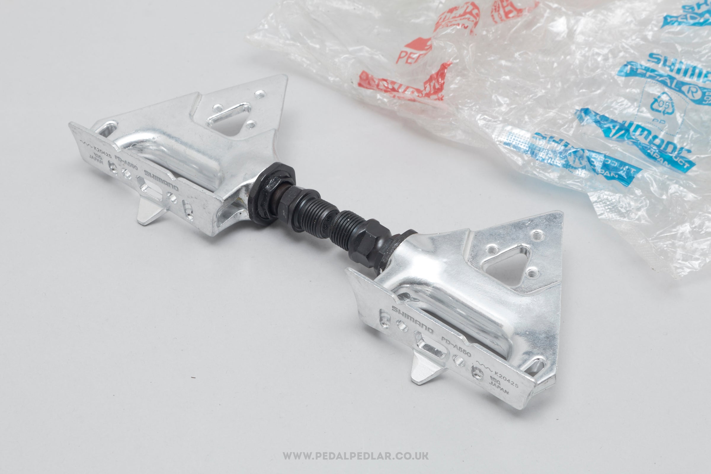 Shimano Light Action (PD-A550) NOS/NIB Classic Aero Road Pedals - Pedal Pedlar - Buy New Old Stock Bike Parts