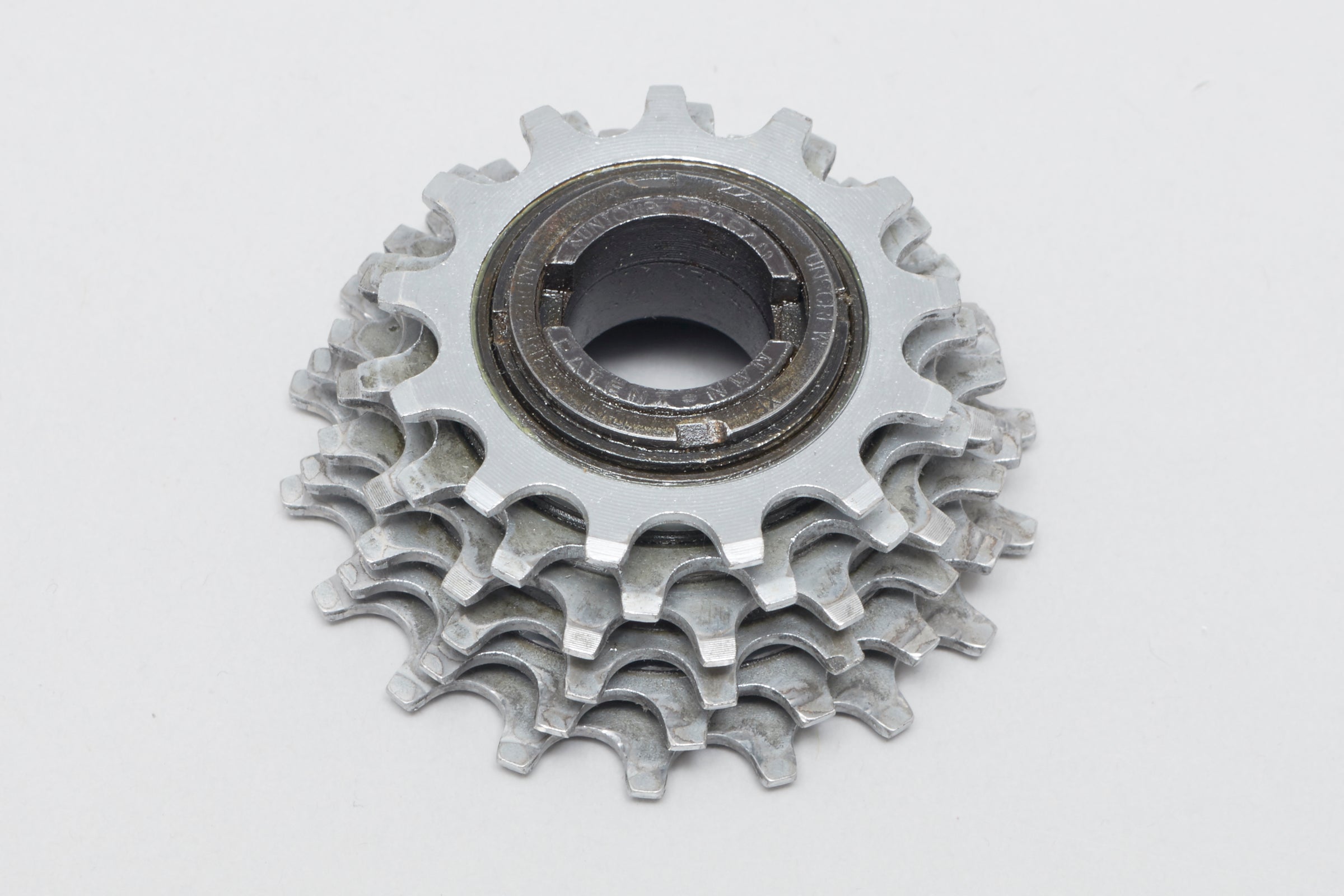 Suntour New Winner (NW-6500) c.1981 Vintage 6 Speed 13-18 Freewheel - Pedal Pedlar - Bike Parts For Sale