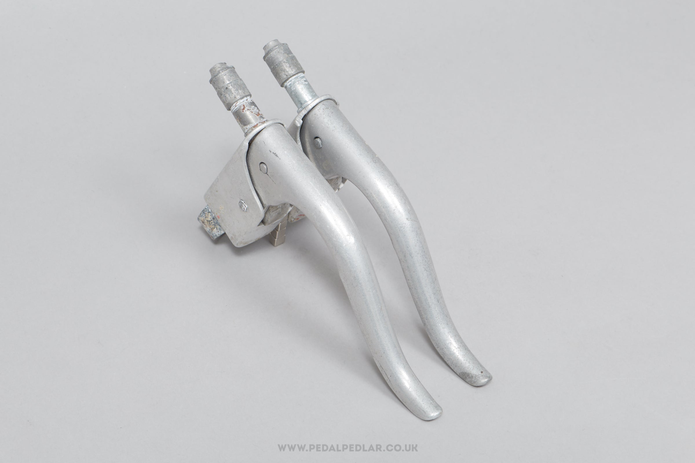 Universal Mod. 61 c.1961 Vintage Non-Aero Drop Bar Brake Levers - Pedal Pedlar - Bike Parts For Sale