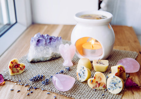 Candles vs Wax Melts: Which is Better? – Swoon Worthy Scents