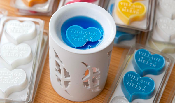8 Reasons to Choose Wax Melts Over Diffusers - Happy Wax®