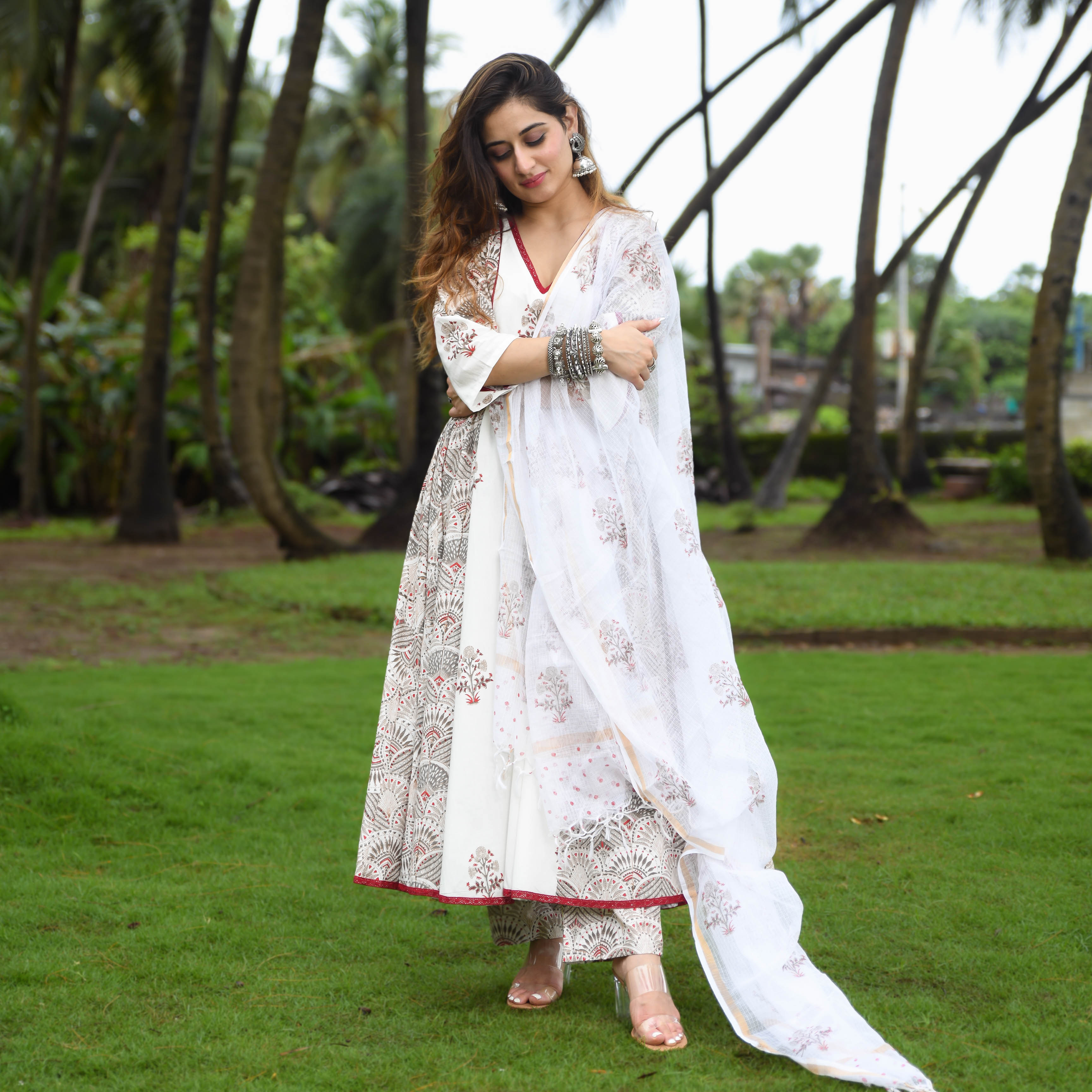 Buy Bunaai Bagh White Floral Designer Cotton Suit Set For, 56% OFF