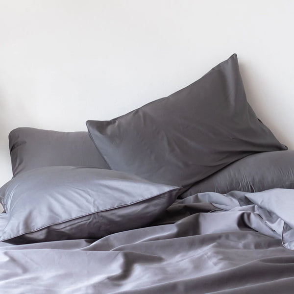 Cotton bed sheet set in persian grey