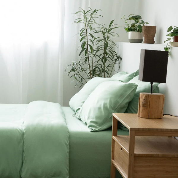 TENCEL bed sheets in fern green
