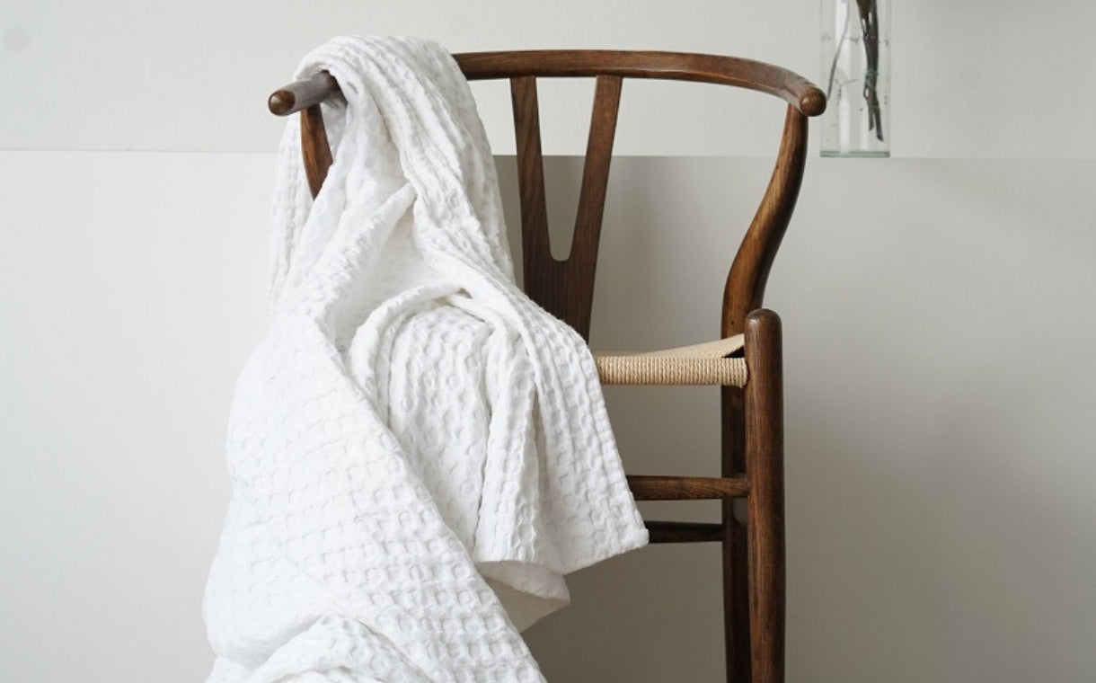 Weavve's cotton waffle throw blanket