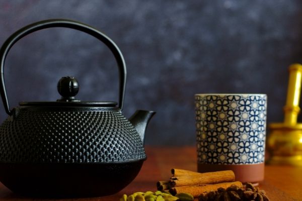 How to Clean Tea Kettle