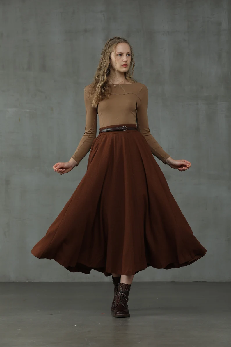 The Soft Lawn 12 | SaddleBrown Wool Skirt – Linennaive