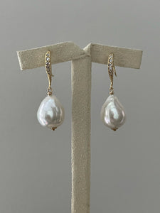 Drop Ivory Pearls on Gold Hooks