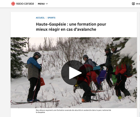 Skiers receive advanced avalanche safety training in Parc national de la Gaspésie