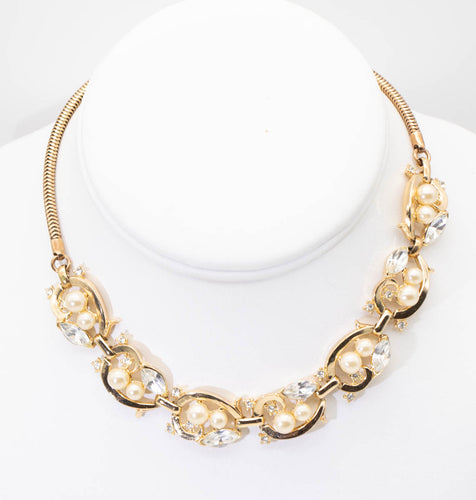 Crown Trifari 1940's Yellow Gold Tone Necklace and Earrings Set | Twentieth  Century
