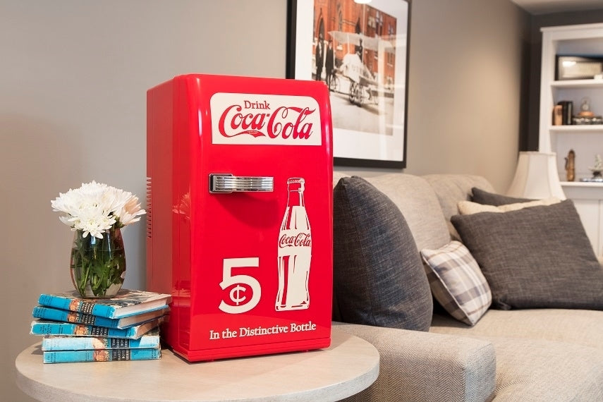 CCR12 Koolatron Coca Cola Retro Fridge – 12 Volts Plus