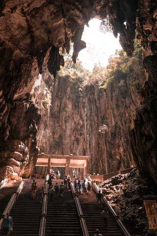 Batu Caves inner sanctum, topmost floor. Photo by Alex Azabache.