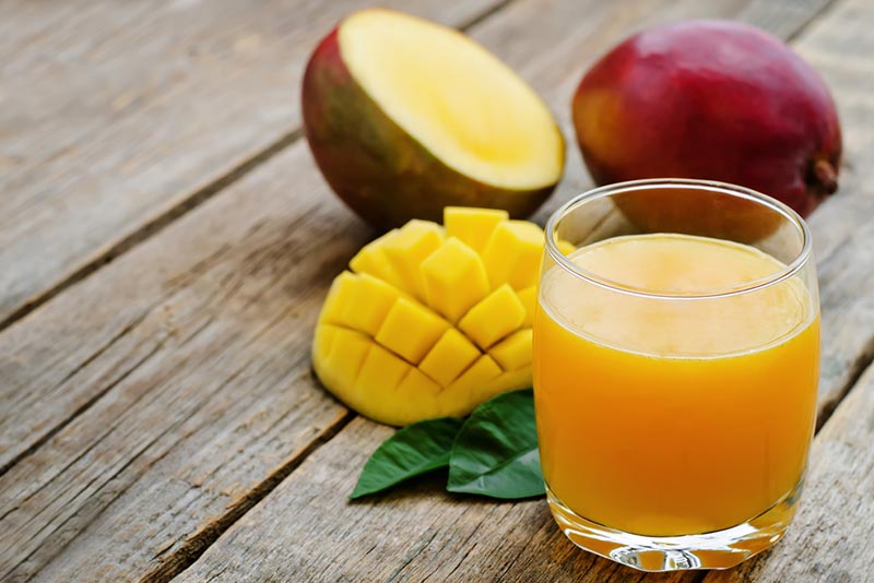 Know if mango how many calories are in a mango and the properties of this tropical fruit