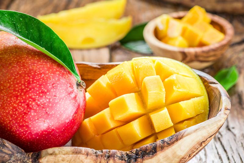 Benefits, contraindications and calories in  mango