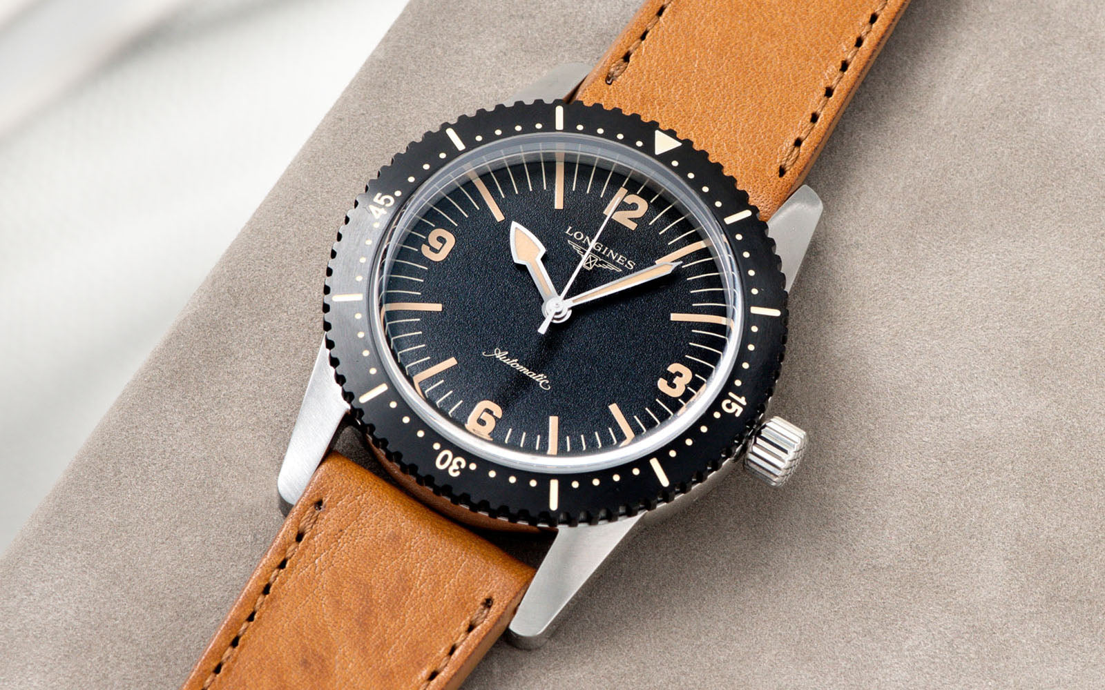 Bulang and Sons_Strap Guide_Longines Skin Diver_Gilt Brown tonal Leather Watch Strap_Banner