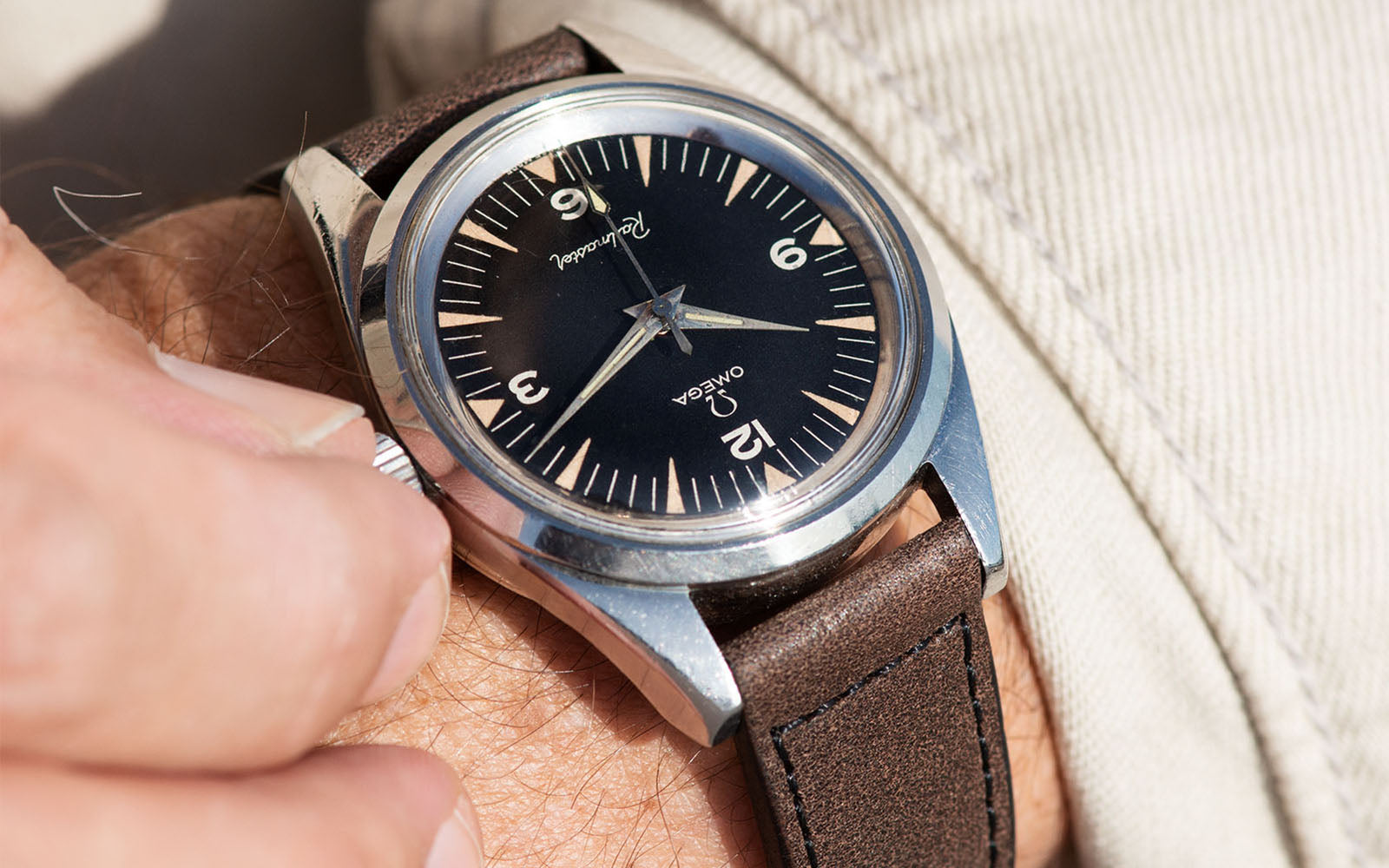 Bulang and Sons_Strap Guide_The Omega Railmaster_banner