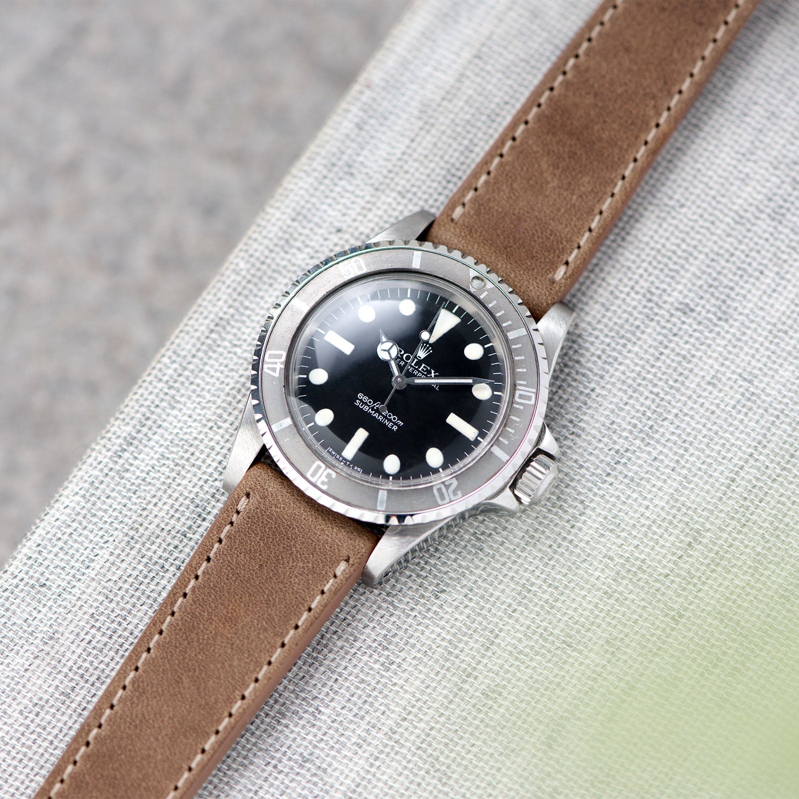 Bulang and Sons_Strap Guide_The Rolex 5513 Faded Maxi Submariner_ Cinnamon Brown Leather Watch Strap