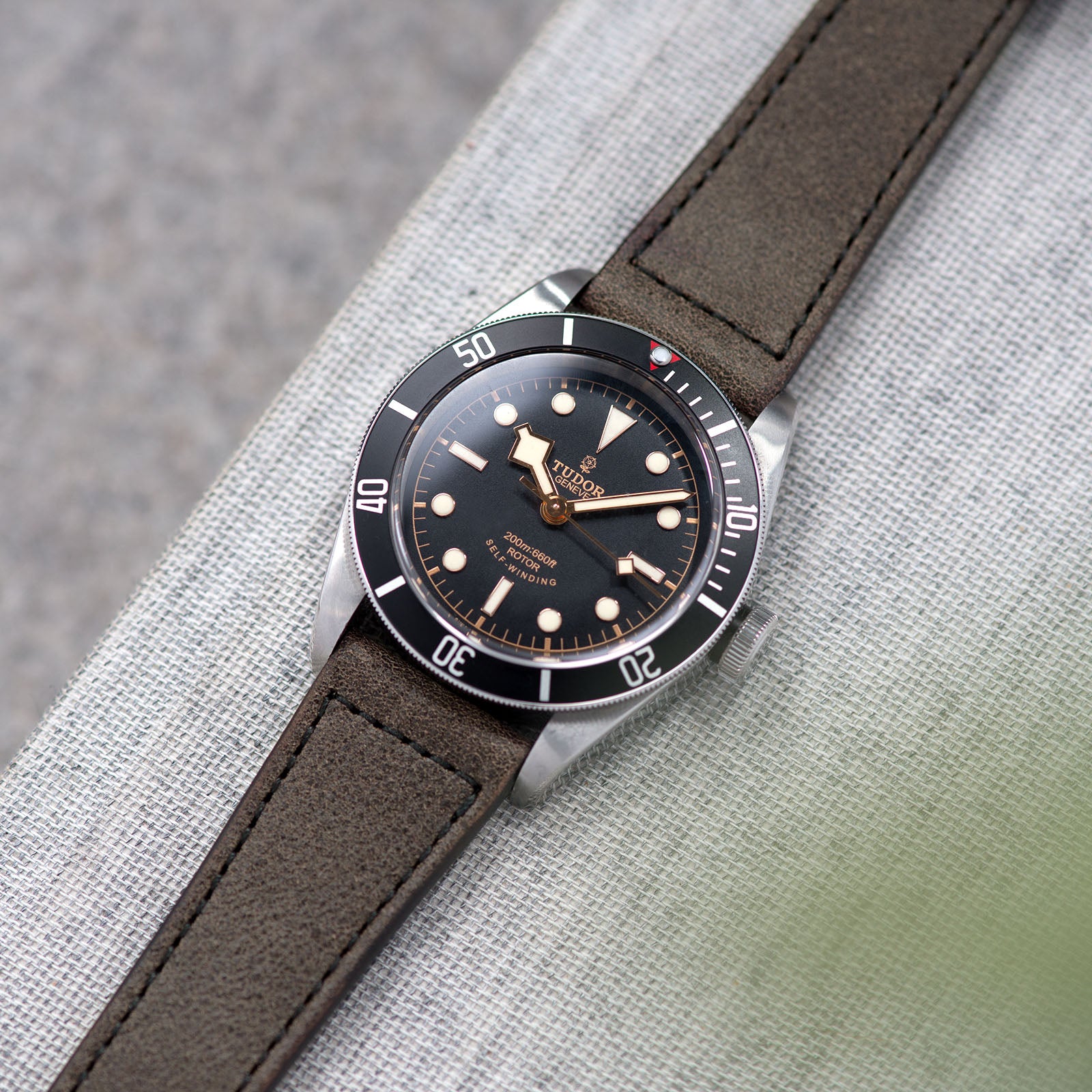 Bulang and Sons_Strap Guide_The Tudor Black Bay Black 79220N_Ravello Brown Leather Watch Strap