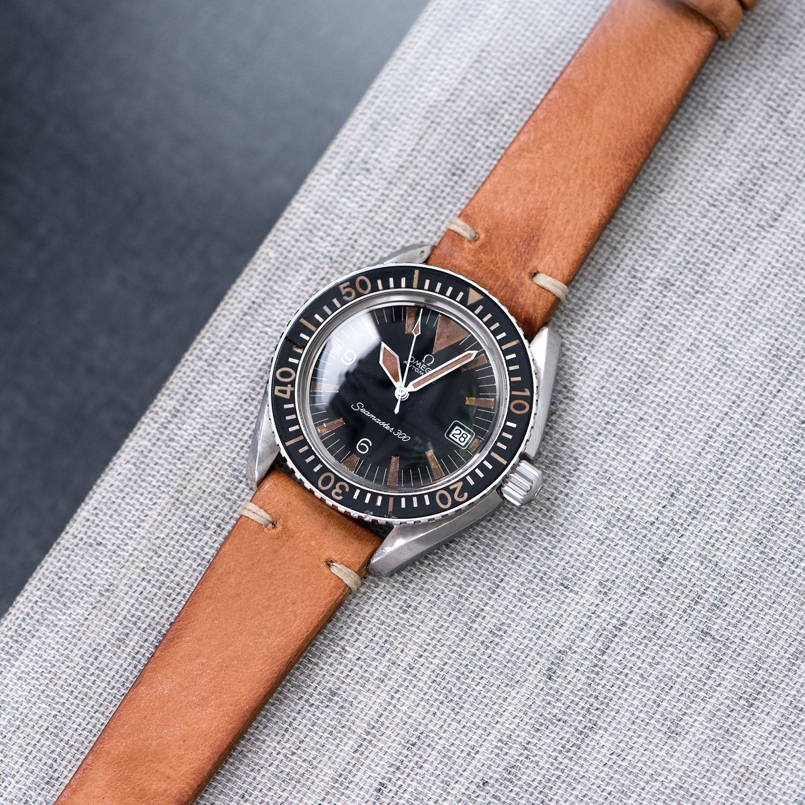 Bulang and Sons_Strap Guide_The omega SM 300 Seamaster_Caramel Brown Leather Watch Strap