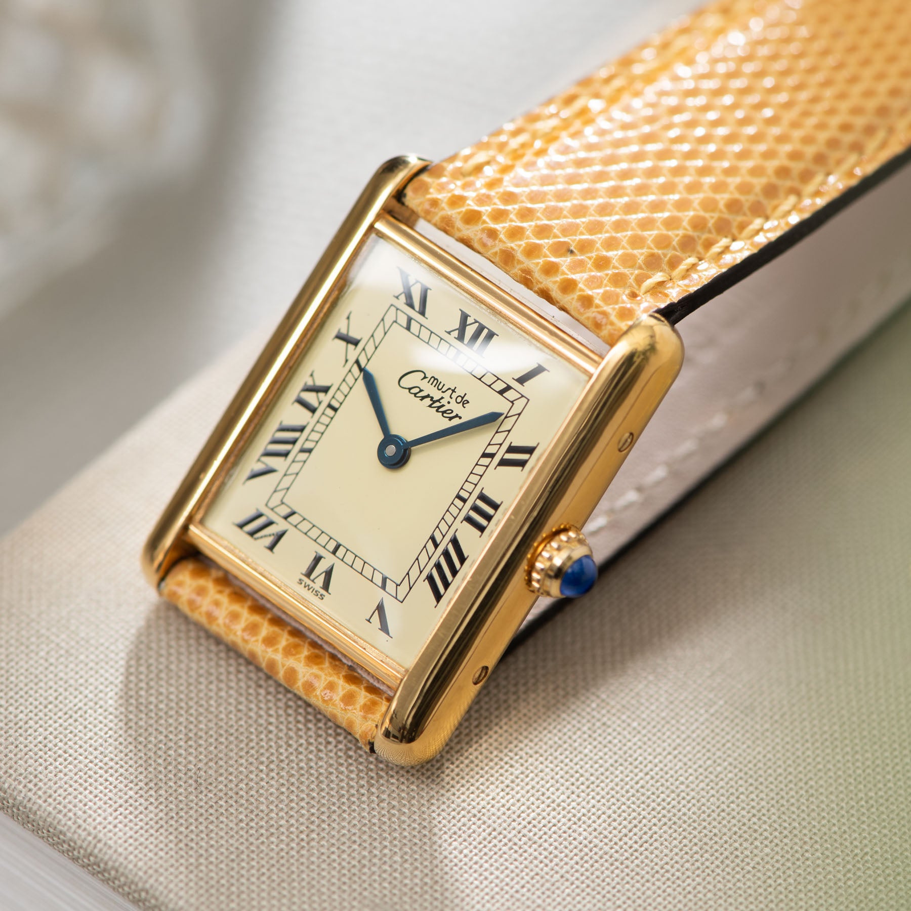 cartier tank gold