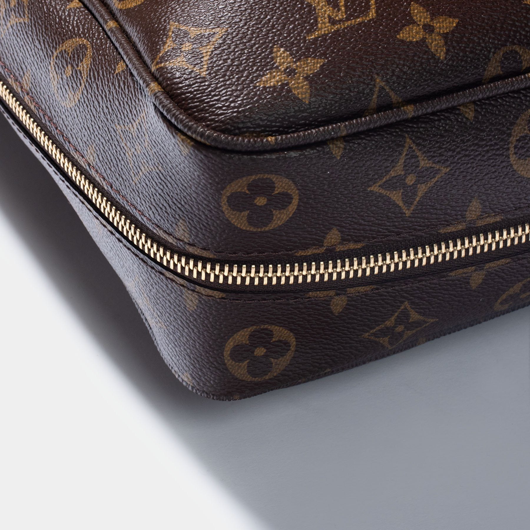 Louis Vuitton Monogram Canvas Micro Wallet - Yoogi's Closet