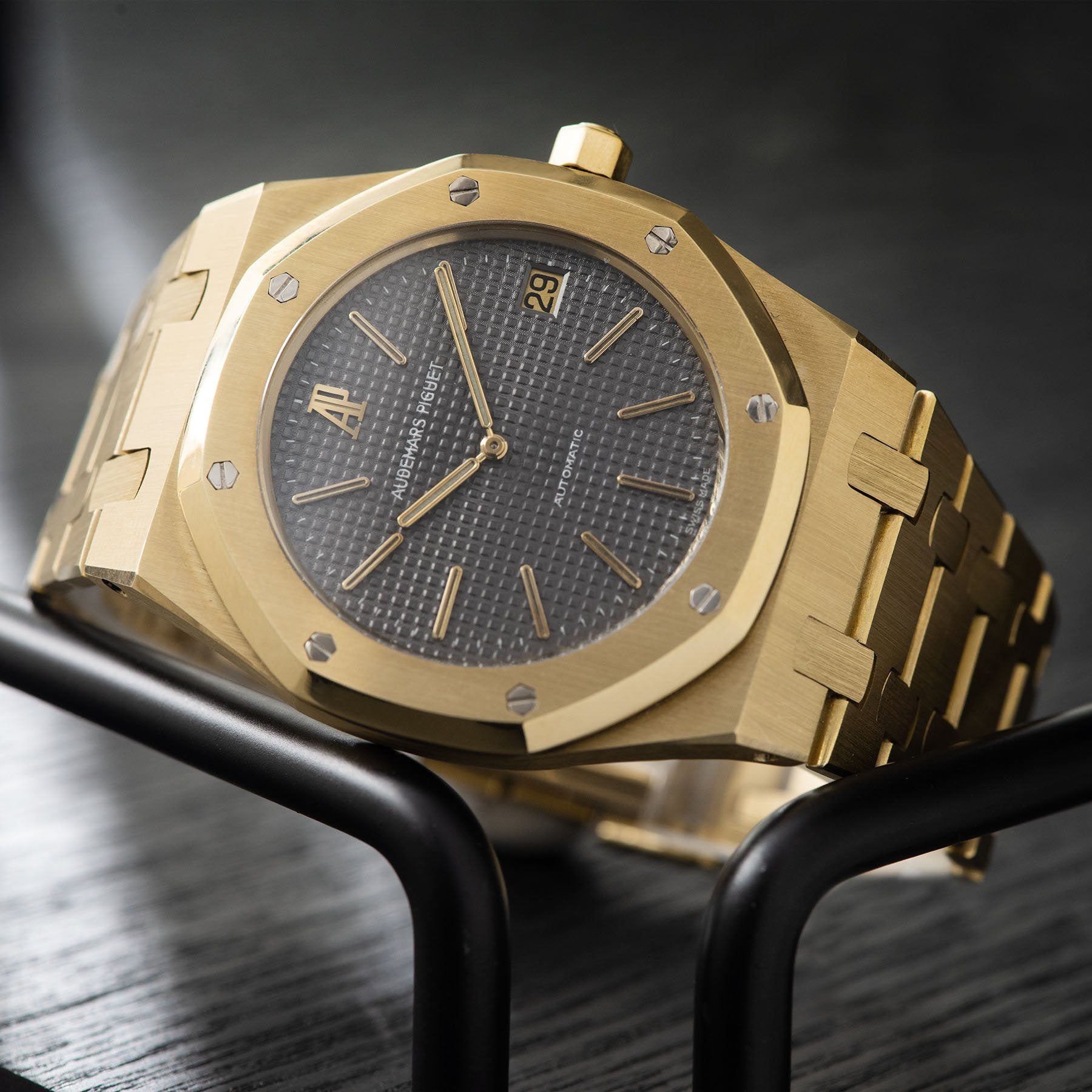 Audemars Piguet Jumbo Royal Oak Yellow Gold 5402 Box and Papers ...