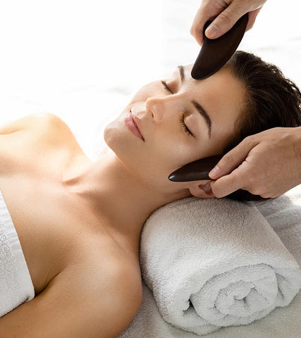 Gua Sha Face Massage - Lierre.ca Canada