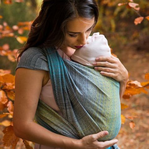 ベビーラップ 新生児から体重制限がなく抱っこやおんぶに使える