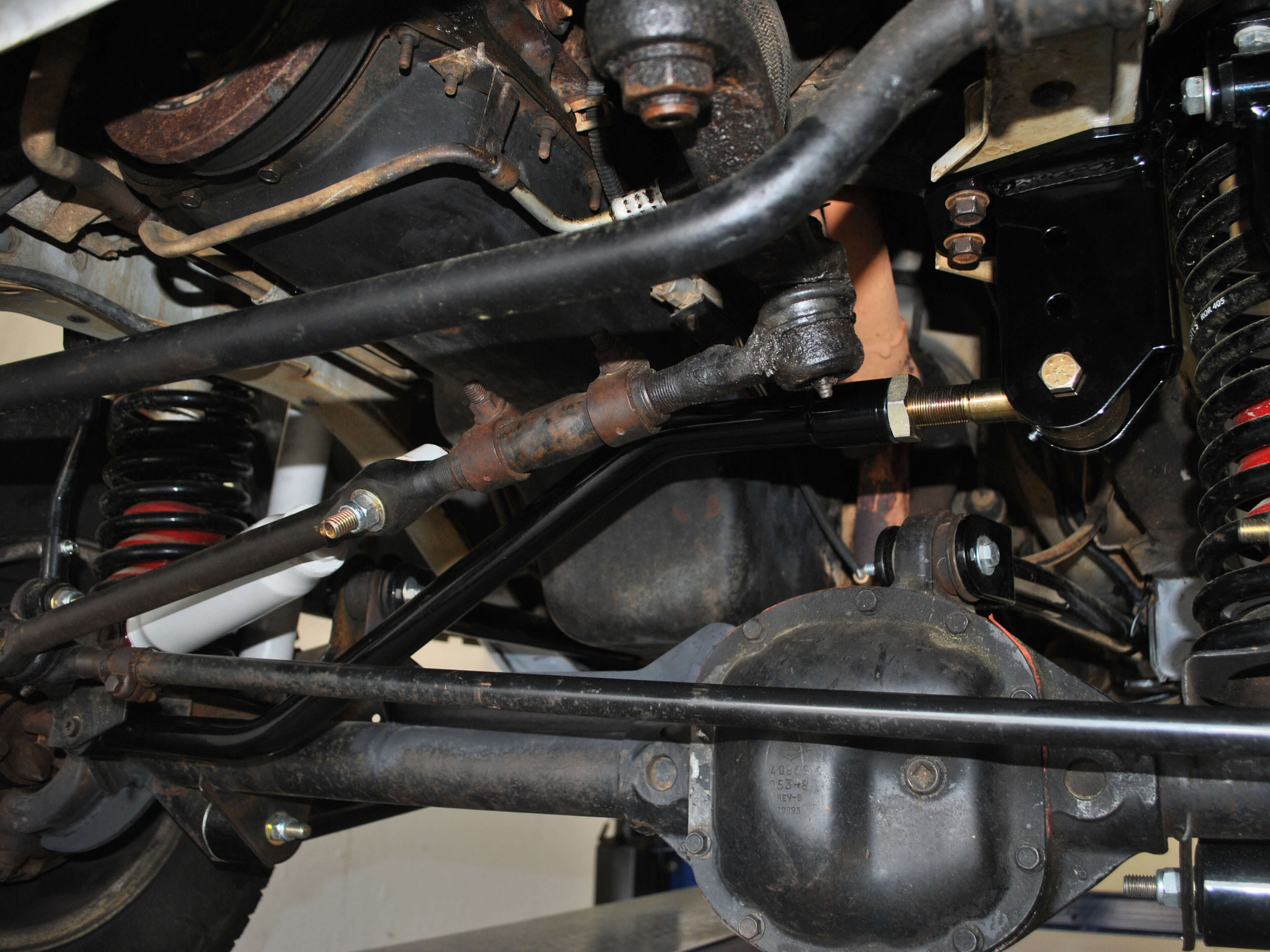 Rusty's Adjustable Front HD Track Bar - 5-8