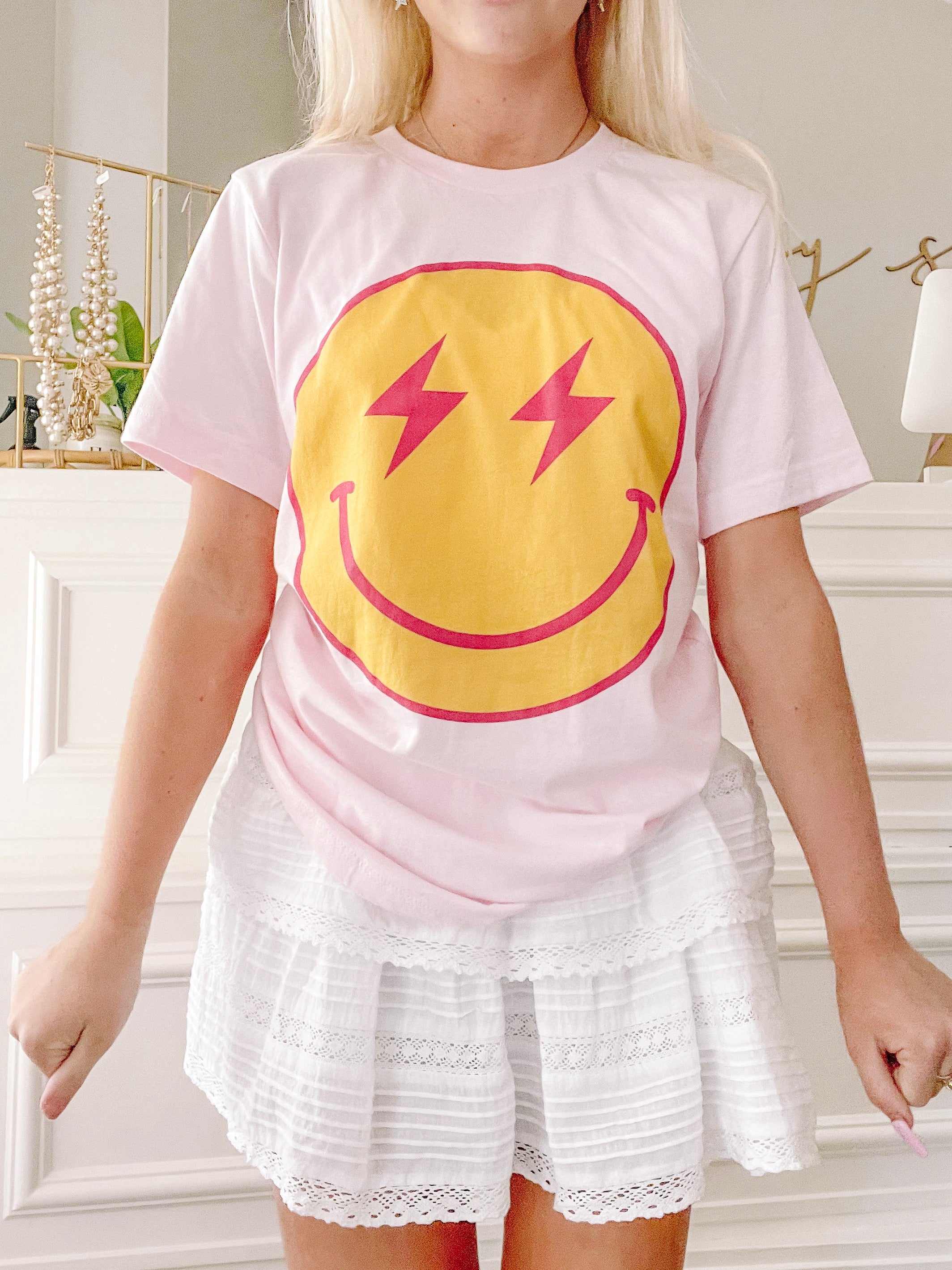 Striking Smiles Tee | Pink