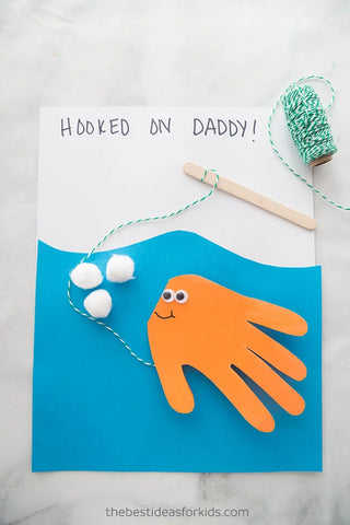 Hooked on Dad Fish Card | Easy Father's Day Crafts | Ade + Ayo