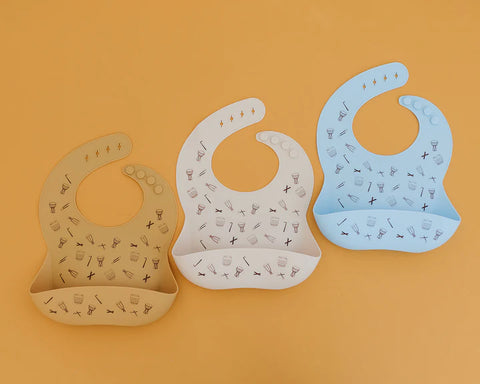 Gángan Silicone Bib | African Inspired Baby Products | Ade + Ayo